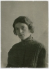 Анна Геннадьевна Махровская (Крылова). Фото 1910-х гг. 5 х 7 см